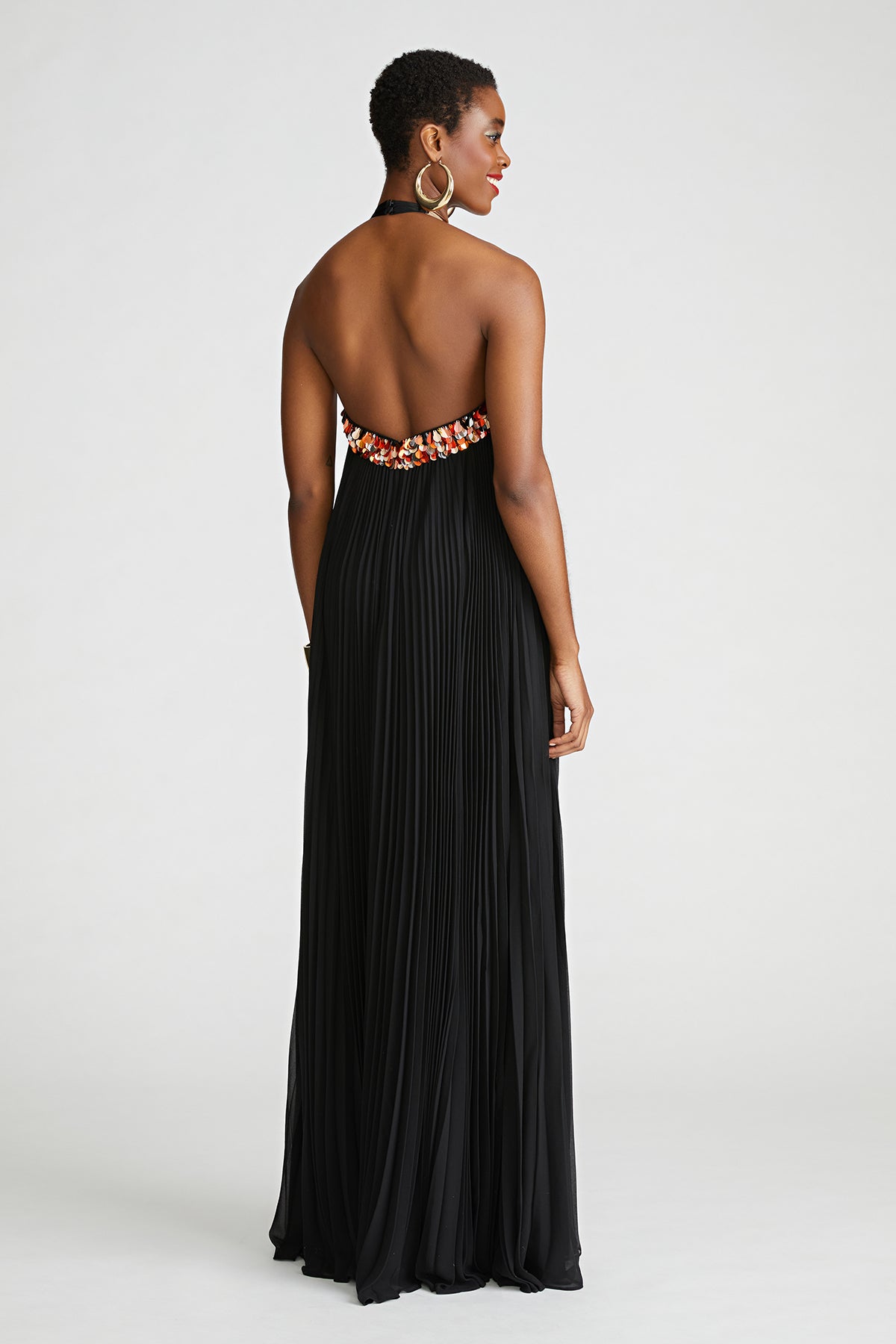 Pythia Gown In Pleated Chiffon Halston Pythia Gown In Pleated Chiffon Halston
