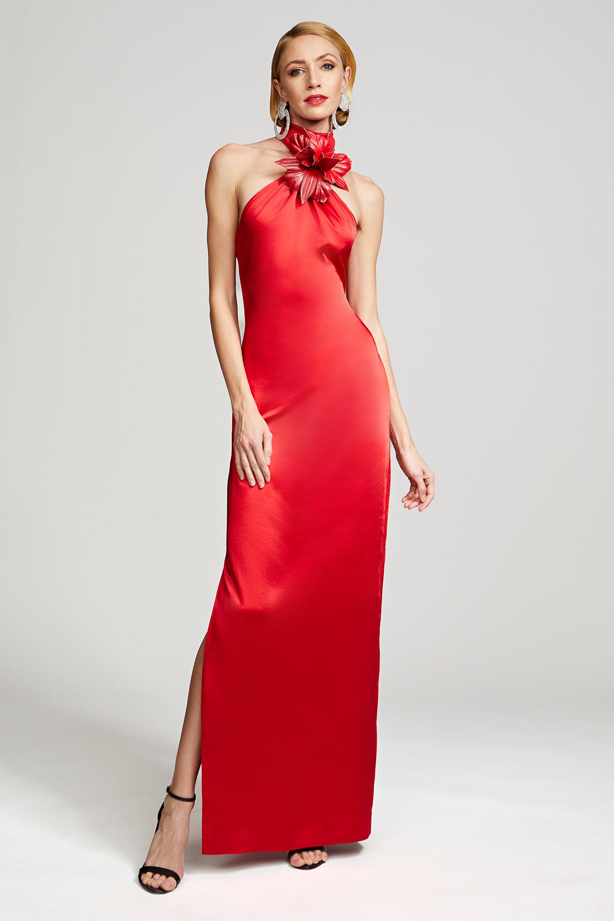 Yulia Gown In Crushed Satin – Halston