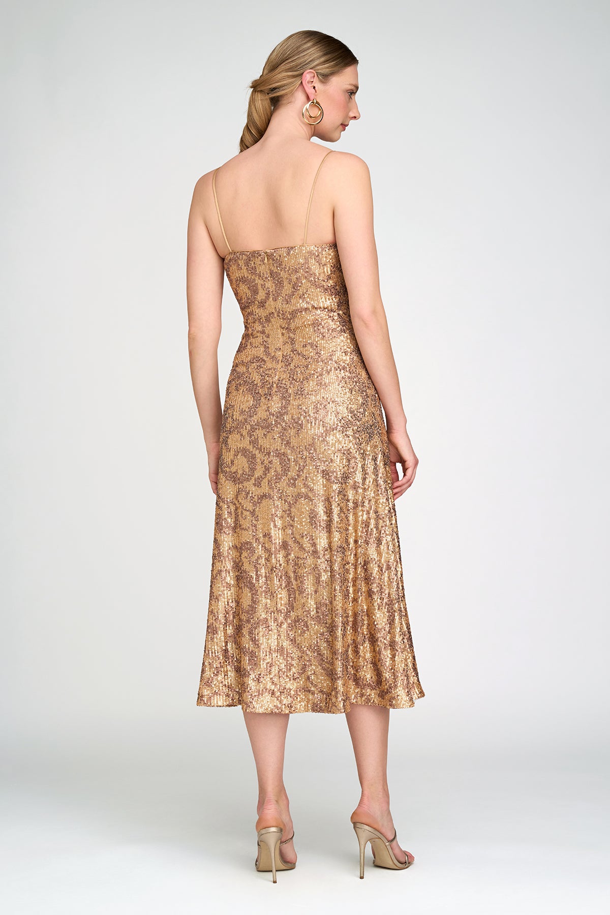 Essence Dress in Leo Sequin 8 / Gold
