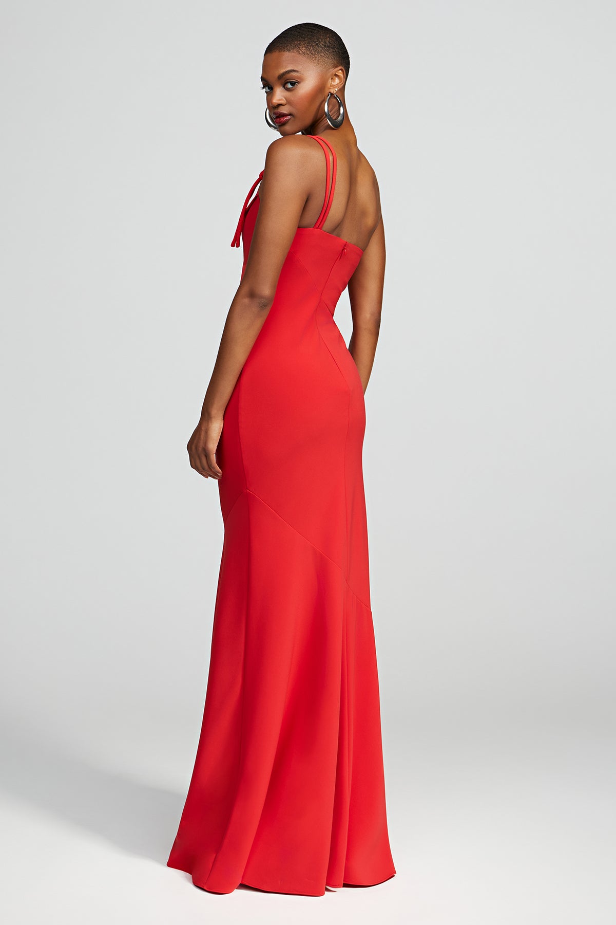 Sybil Gown In Crepe – Halston