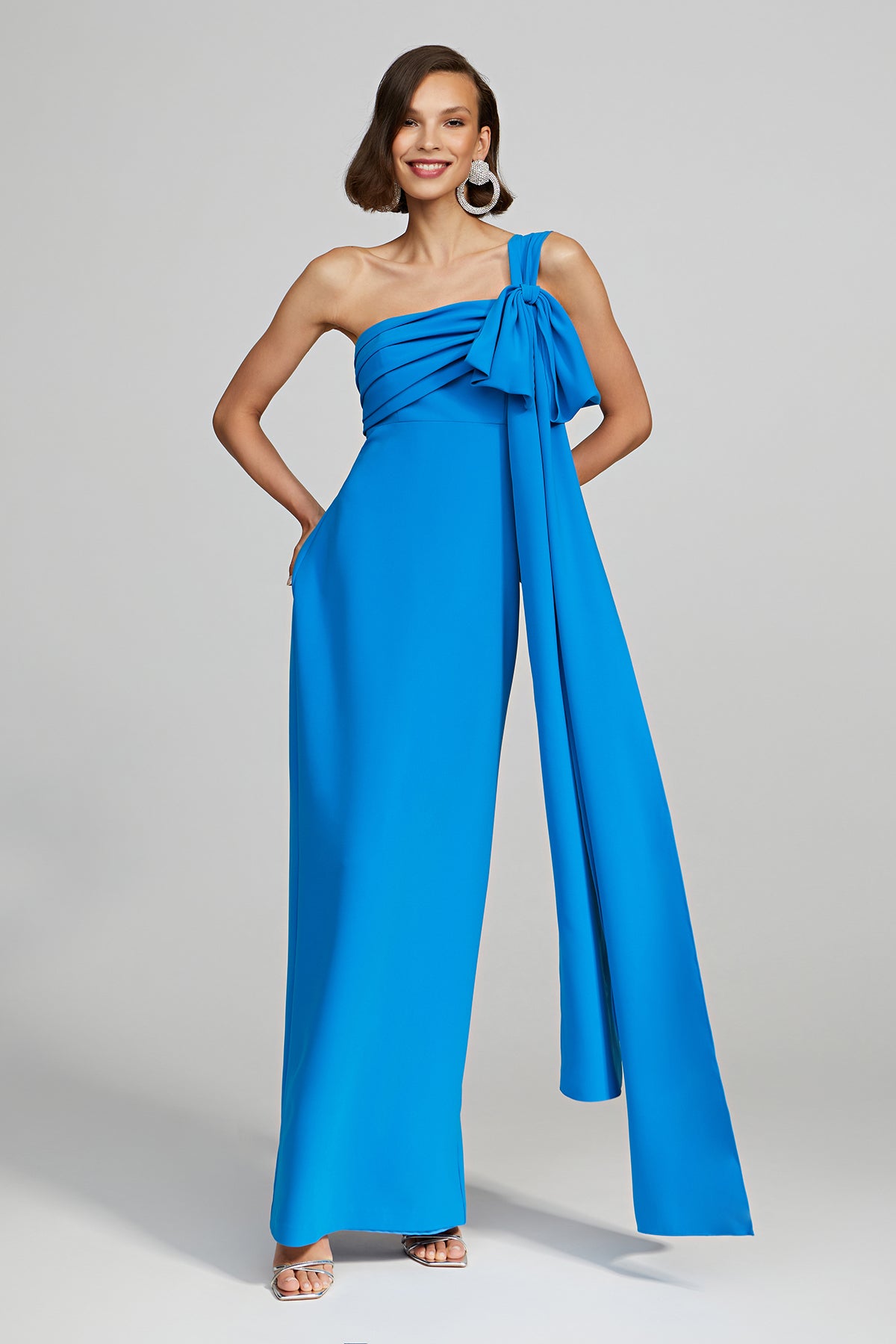 Olivia Gown In Crepe  Halston