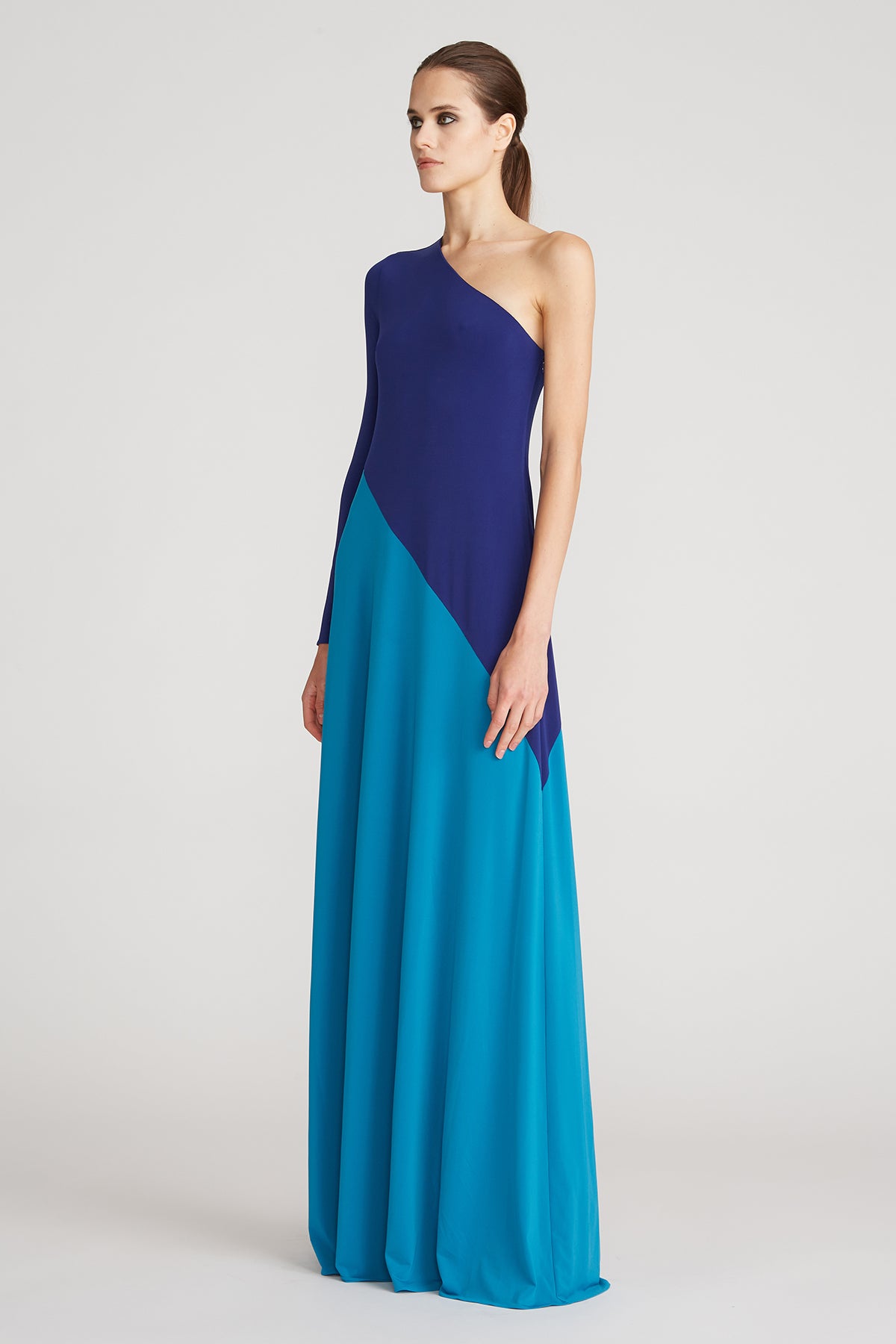 Halston - Aja Jersey Color Block Gown in Sapphire and Teal Halston - Aja Jersey Color Block Gown in Sapphire and Teal
