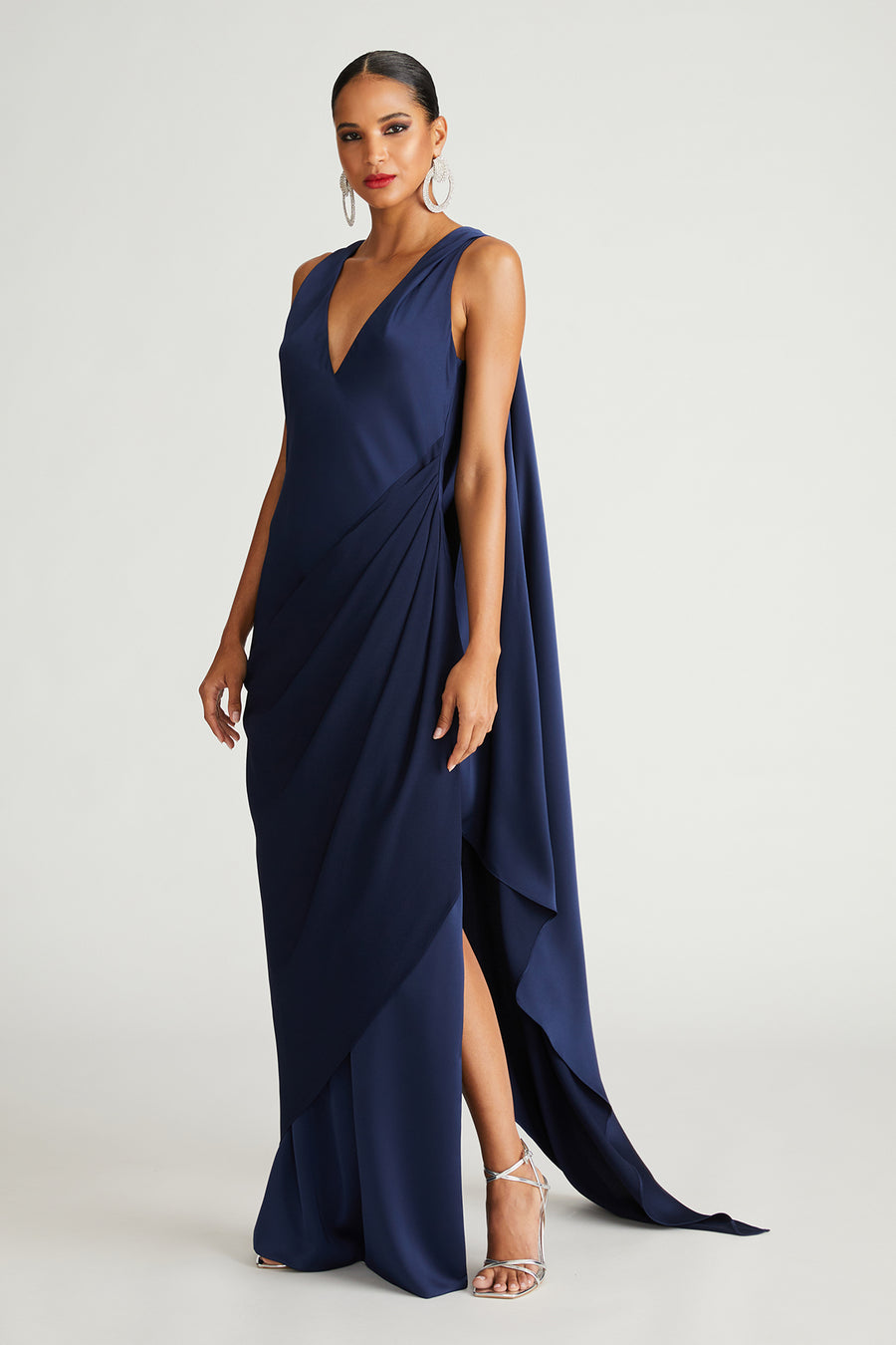 Cyra Gown In Crepe Back Satin