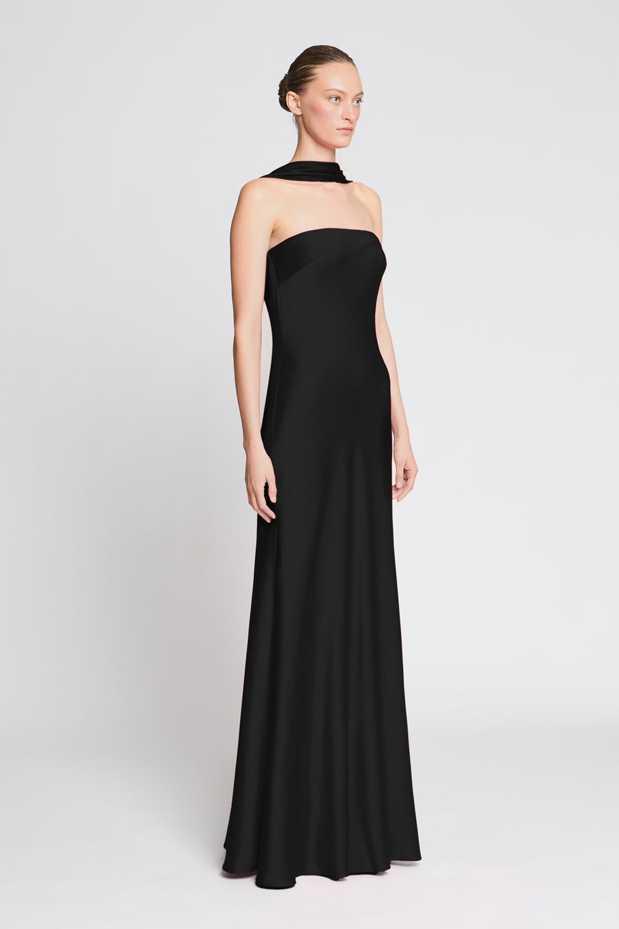 Vali Crepe Gown