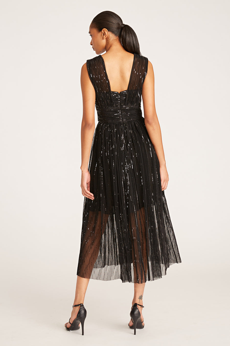 Liana Dress In Pleated Sequins