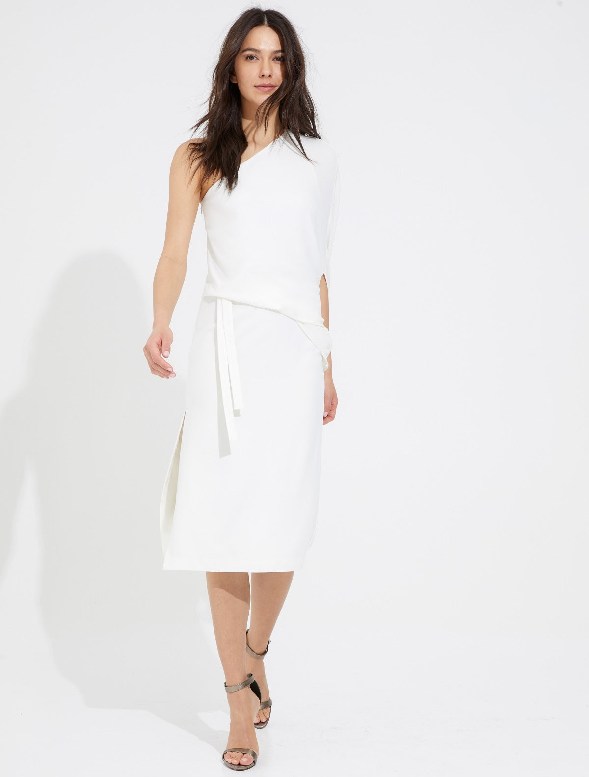 Draped one shoulder crepe dress